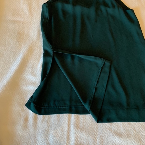 Babaton Morris Blouse/Tank, XXS, Forest Green - Picture 9 of 11